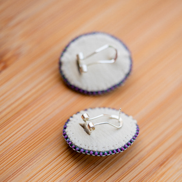 Purple Stud/Lanyard Set