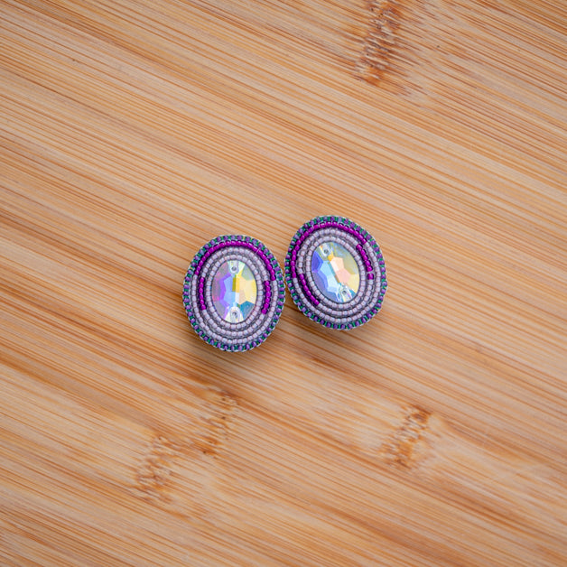 Purple Stud/Lanyard Set